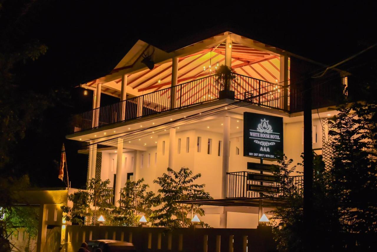 White House Hotel Kandy Gurudeniya Zewnętrze zdjęcie